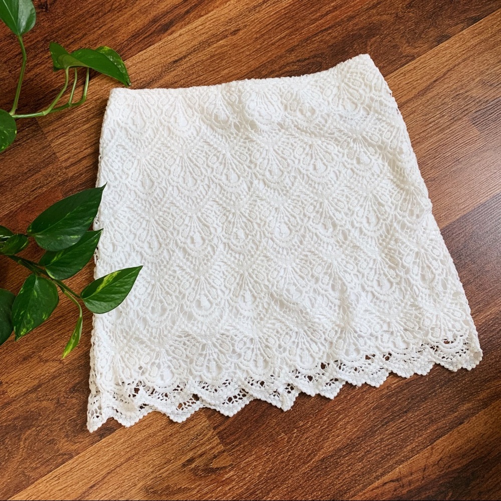 LAST CALL • NEW • White Lace Skirt with Lining